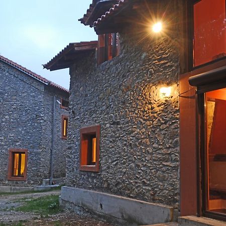 Giusvalla Forest Village Dego Bilik gambar