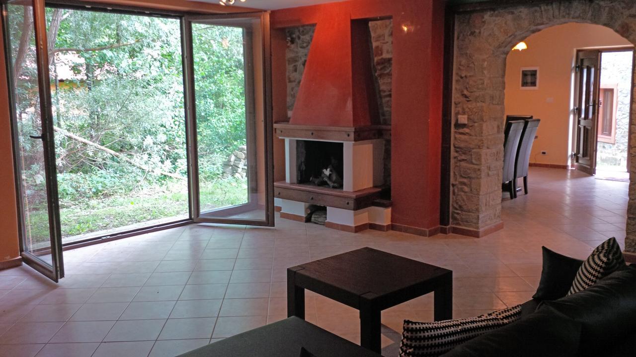 Giusvalla Forest Village Dego Bilik gambar